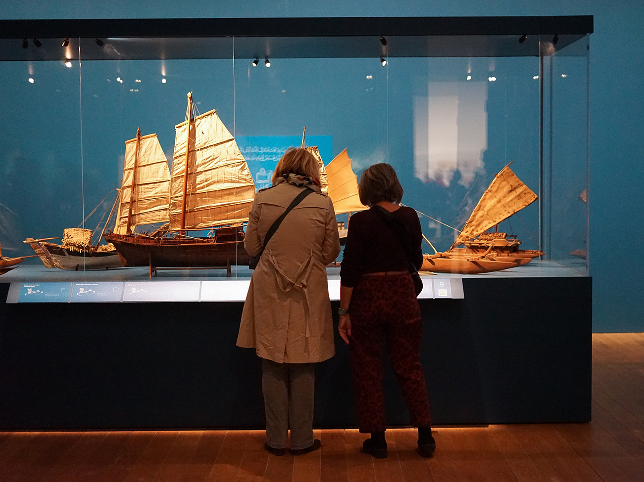 Une autre histoire du monde, scénographie avec public, Agence Kascen, Nov 2023 © Julie Cohen, Mucem