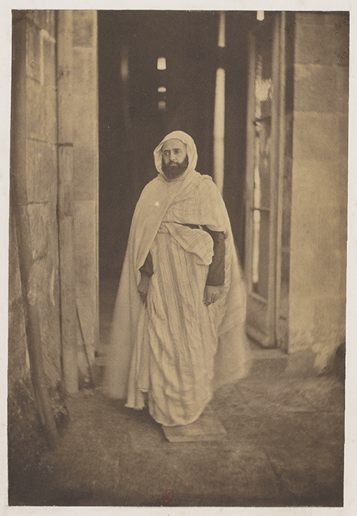 Gustave Le Gray, Abd el-Kader à Amboise, France, 1851, tirage sur papier albuminé. Bibliothèque nationale de France, département des Estampes et de la Photographie, Paris © BnF
