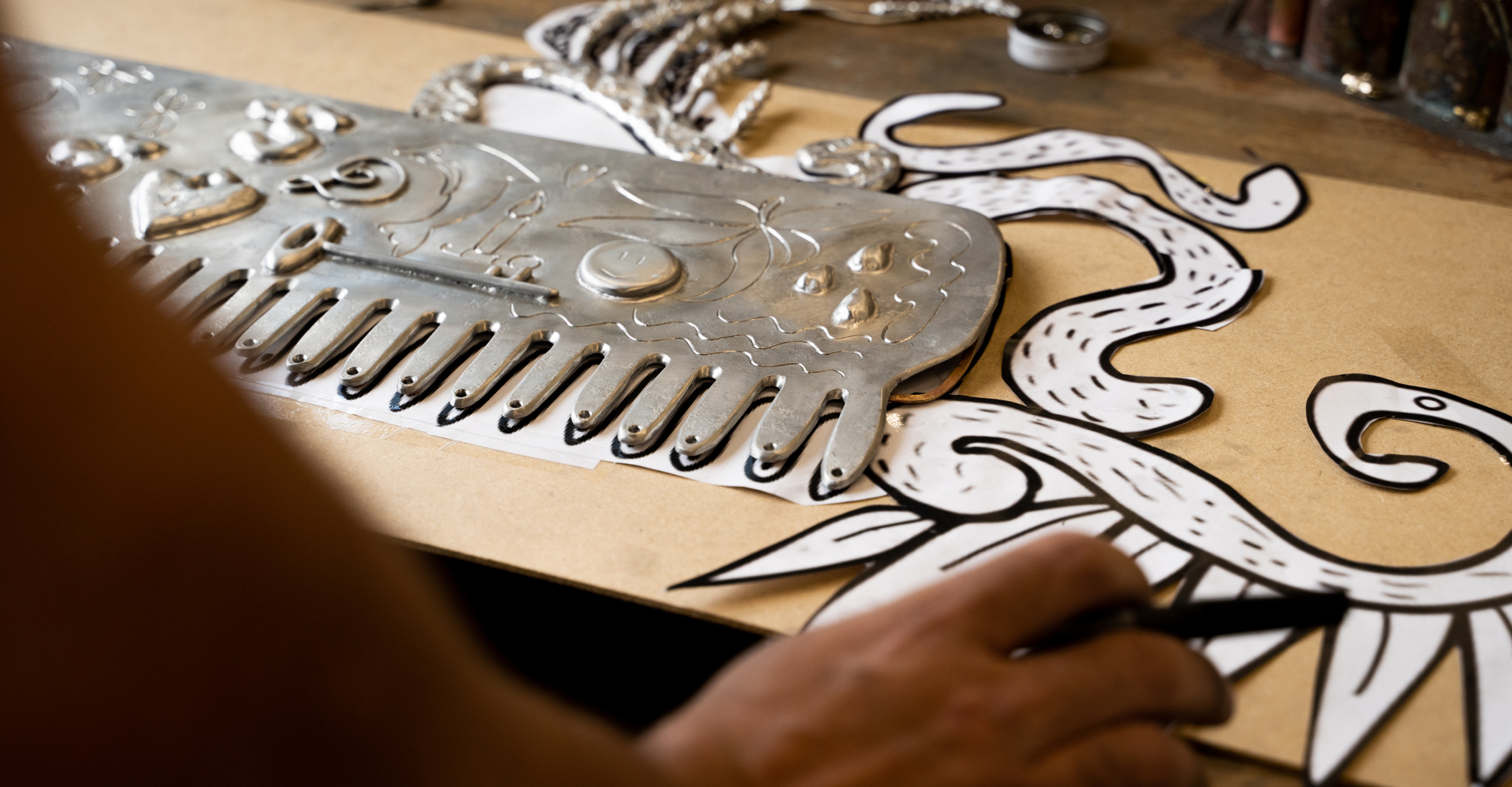 Making of de la collaboration Goossens x Delphine Dénéréaz © le19M / Photo Ismaël Bazri