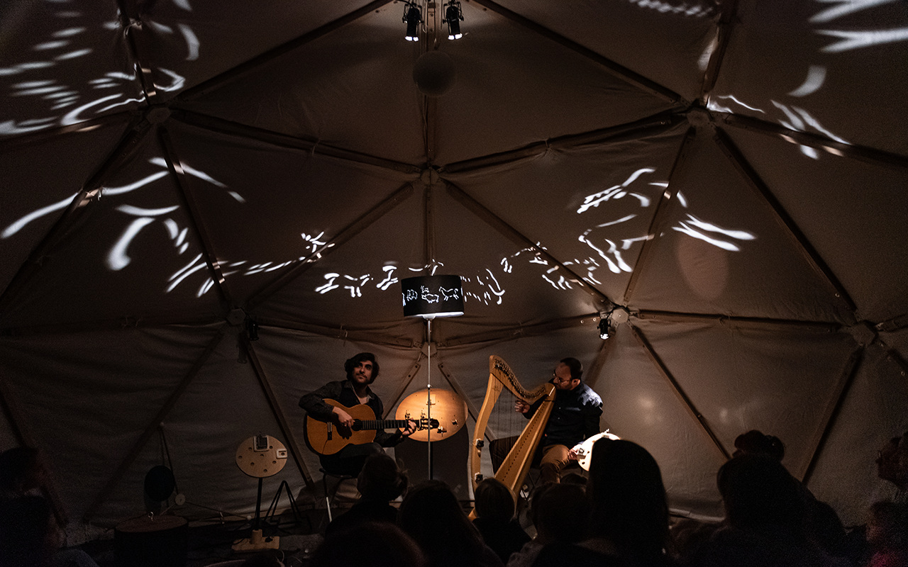 Elle tourne © Marie Martinez